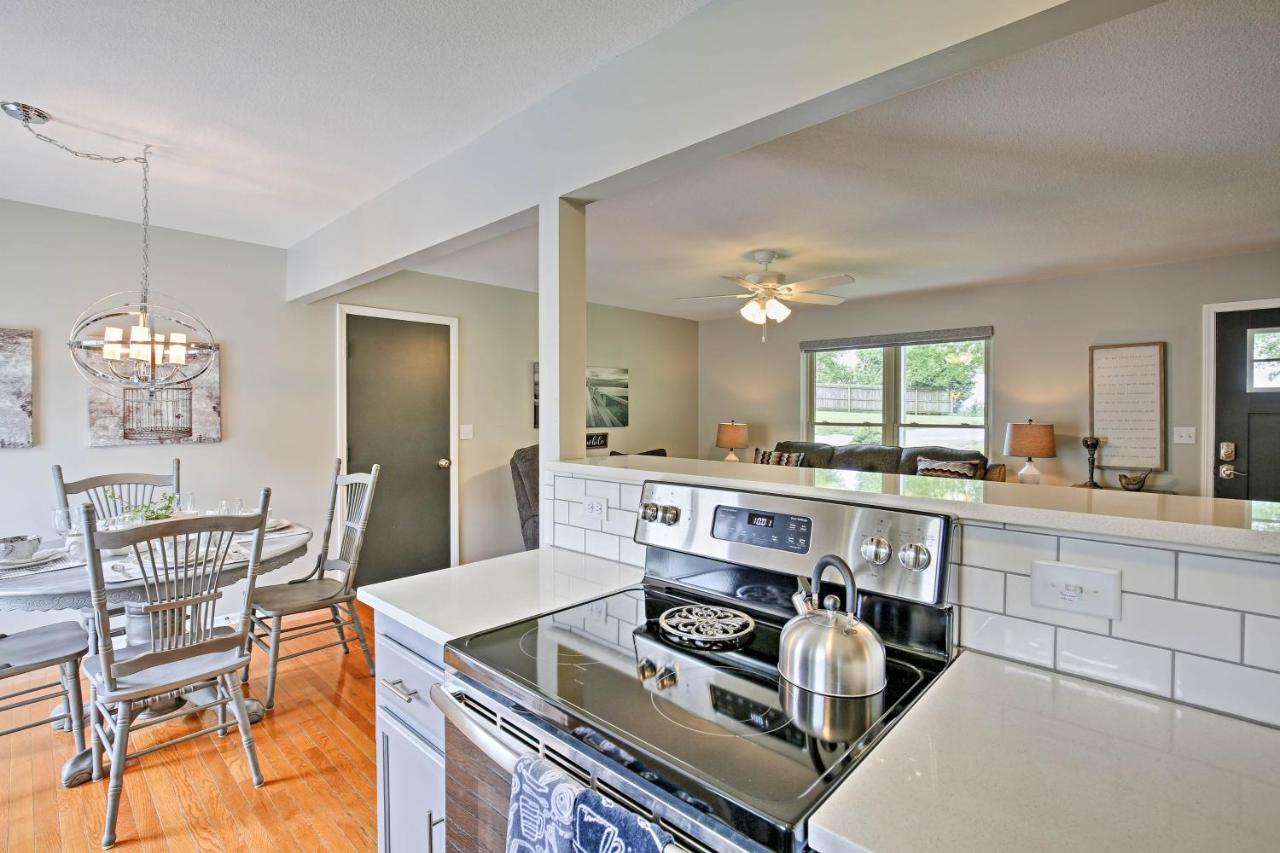 Modern Excelsior Springs Home With Deck And 3 Acres! المظهر الخارجي الصورة